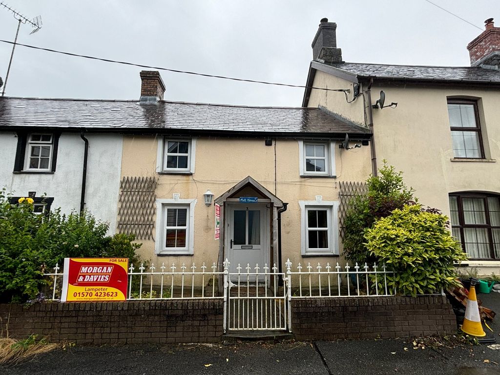 Property photo 1 of 13