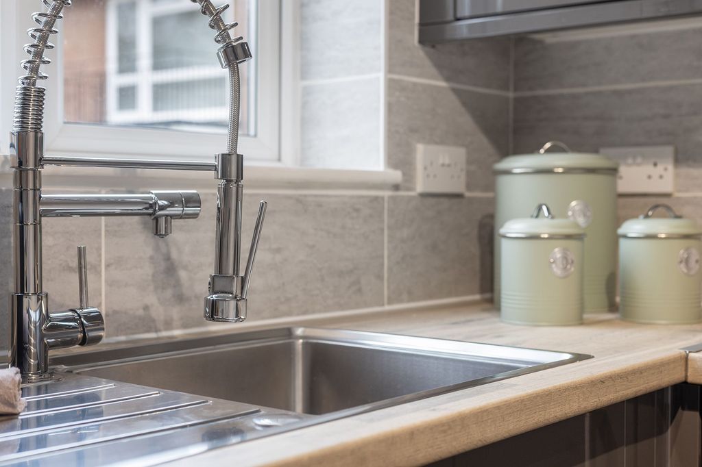 Property photo 3 of 25