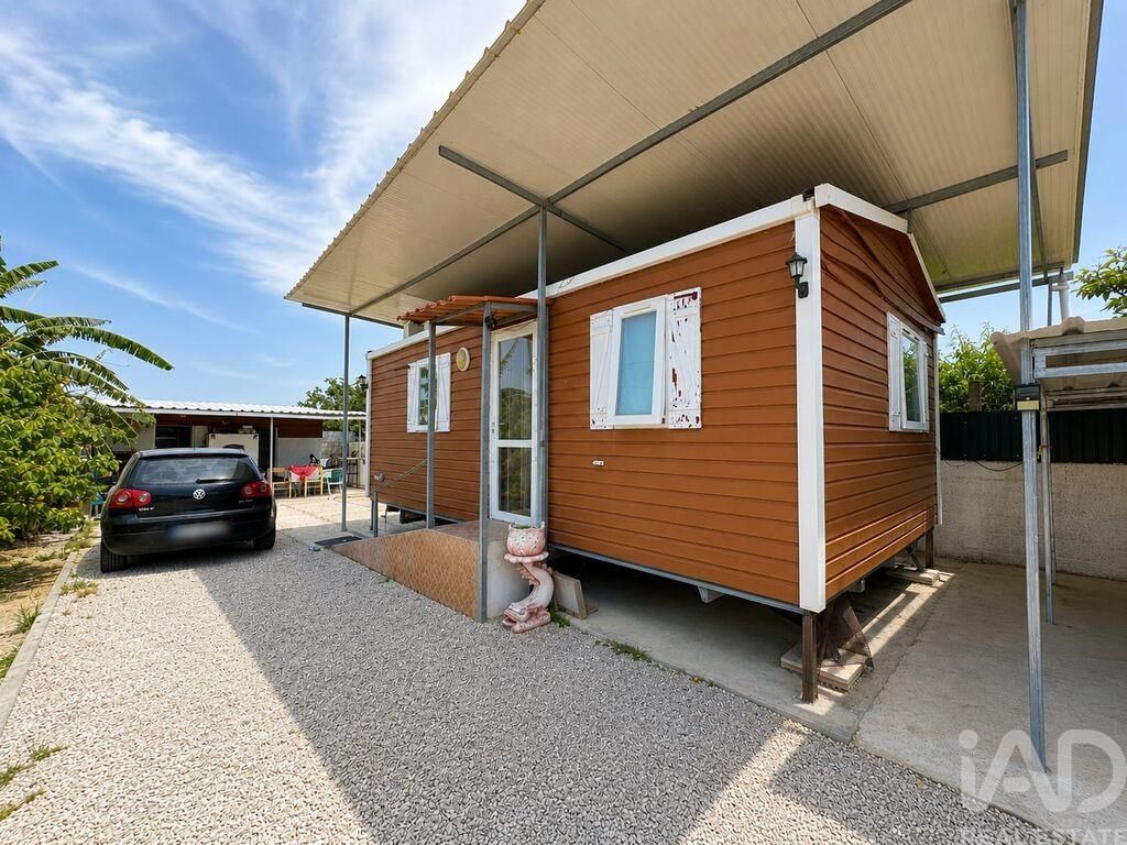 Property photo 2 of 25