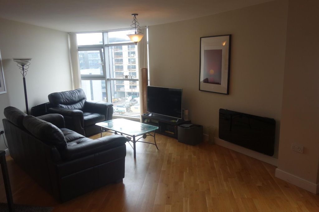Property photo 3 of 8 4.Jpg