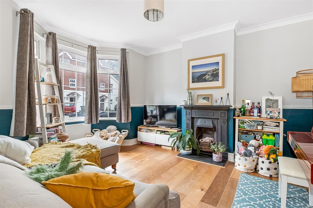 Property photo 2 of 16 Reception Room