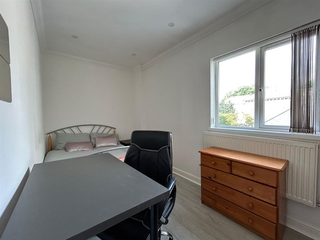 Property photo 3 of 6 Img-20230613-Wa0185.Jpg