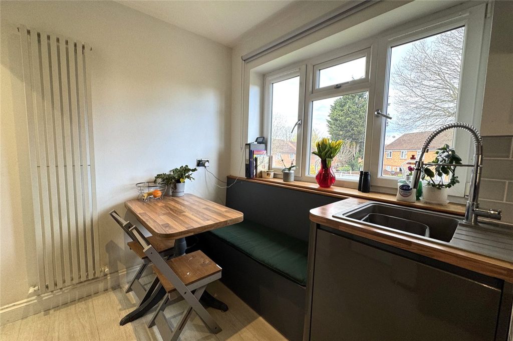 Property photo 3 of 14 Picture No. 14