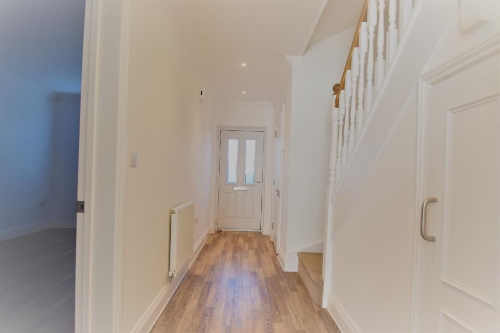 Property photo 2 of 17 Dsc_0455 (2)_Lge