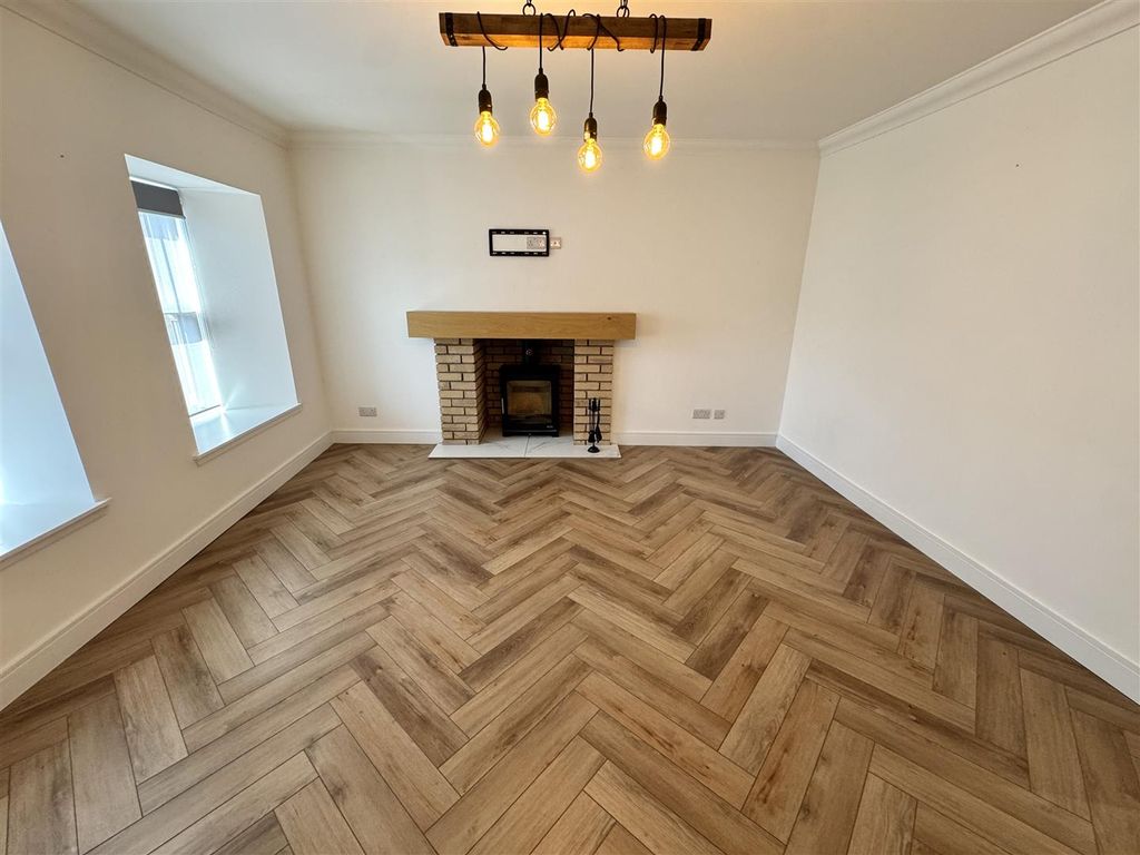 Additional image 8 of 2 bed flat to rentWide Close, Lanark ML11