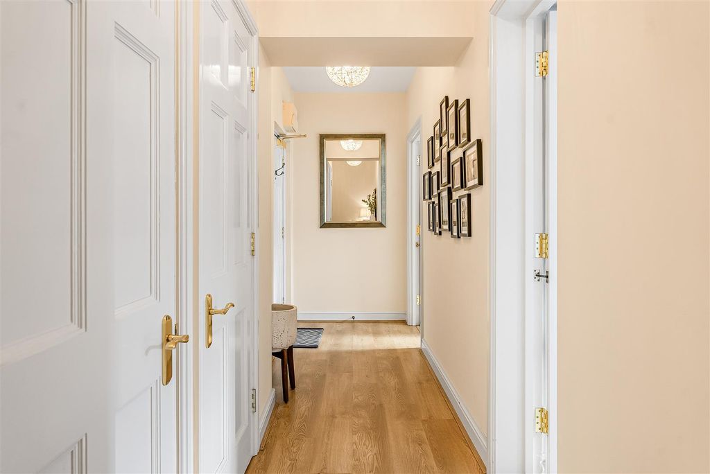 Property photo 2 of 15 19_75075.Jpg