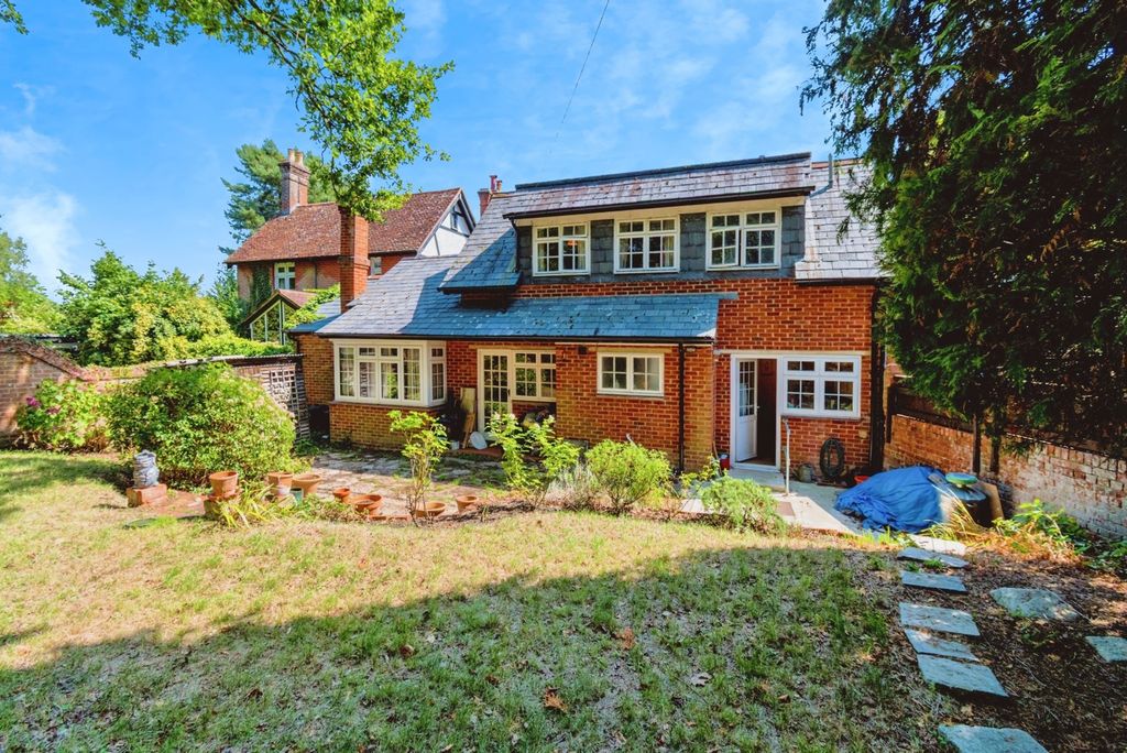 Property photo 1 of 16 Photo