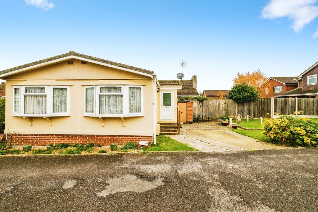 Property photo 1 of 17 Photo