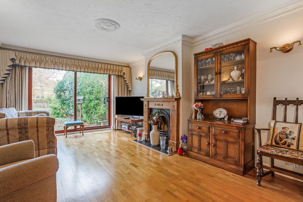 Property photo 3 of 14