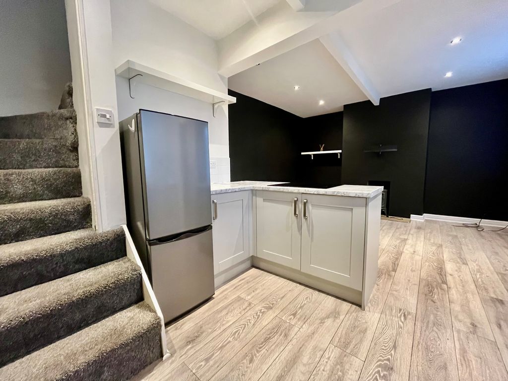 Property photo 2 of 6 Image