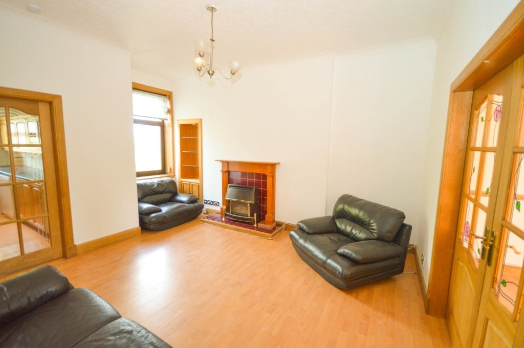 Property photo 2 of 7 Photo 2