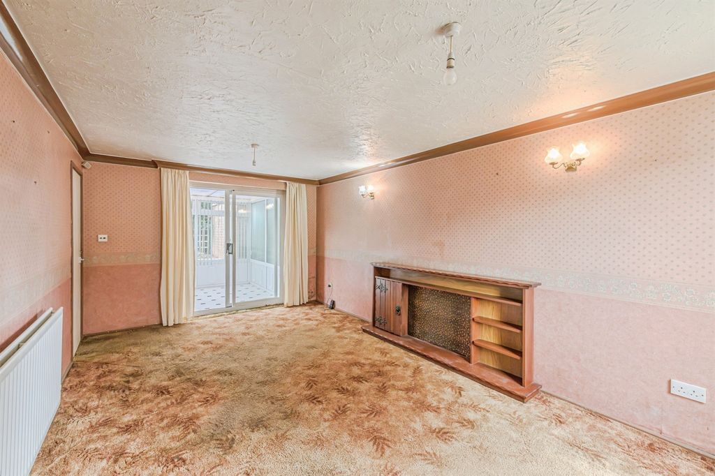 Property photo 3 of 20
