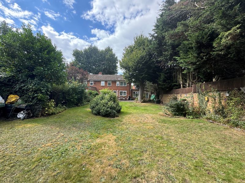 Property photo 2 of 19 Photo 13