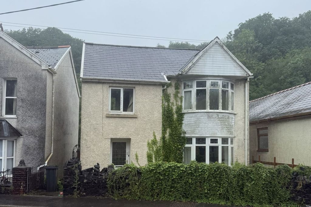 Property photo 1 of 1