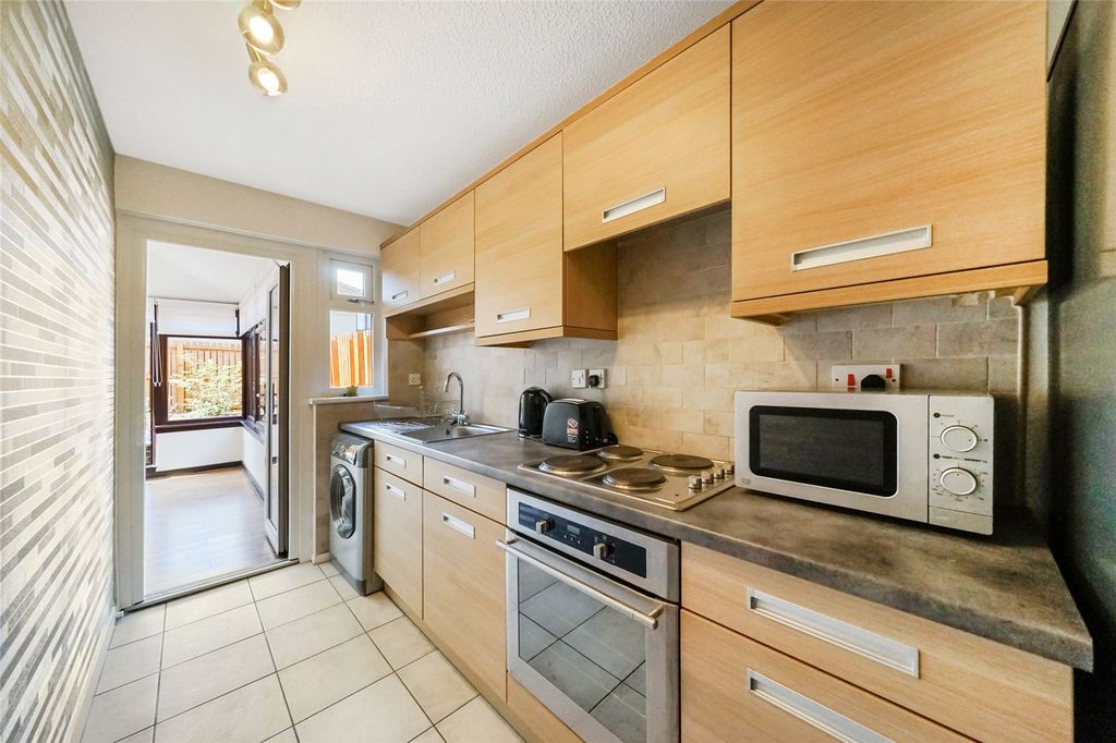 Additional image 7 of 1 bed bungalow for saleArns Grove, Alloa, Clackmannanshire FK10