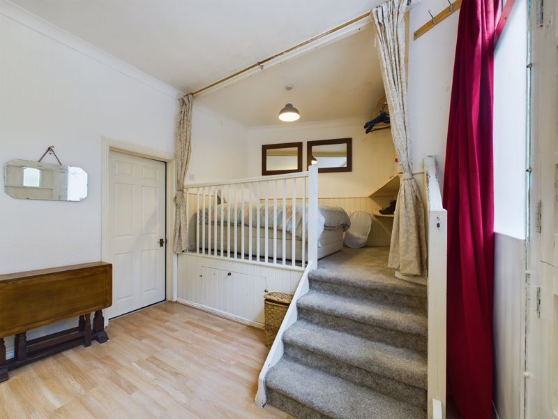 Property photo 3 of 9 Mezzanine