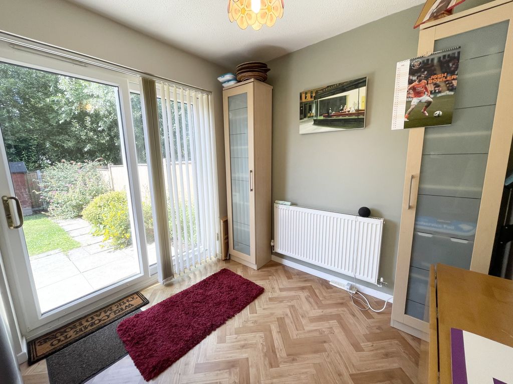 Property photo 3 of 16