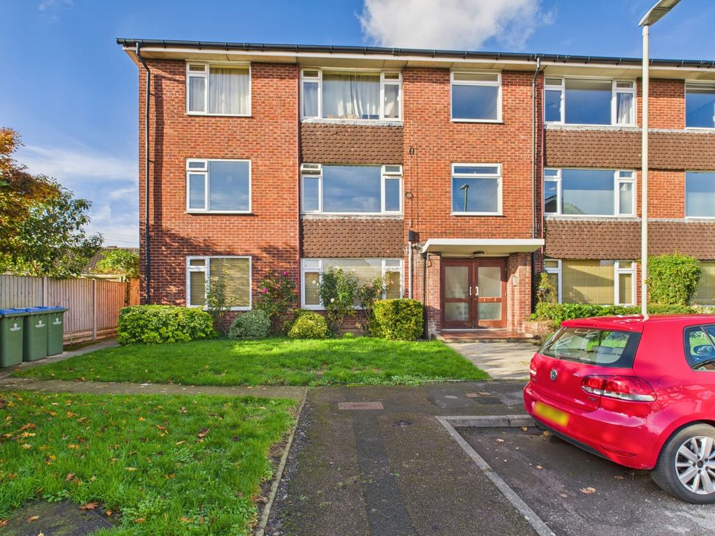 Property photo 1 of 7 Cam02808G0-Pr0173-Still002