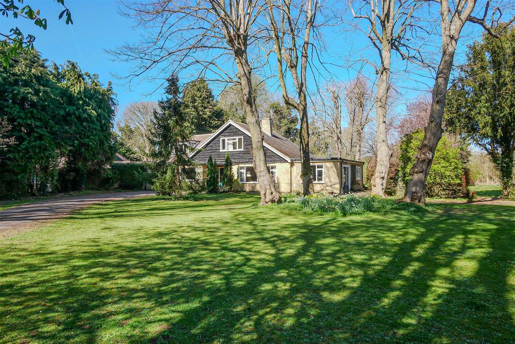 Property photo 1 of 23 Approach