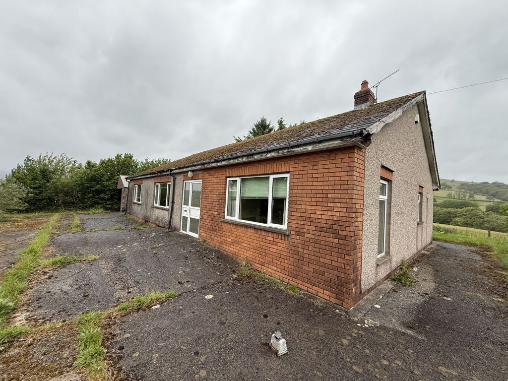 Property photo 1 of 1