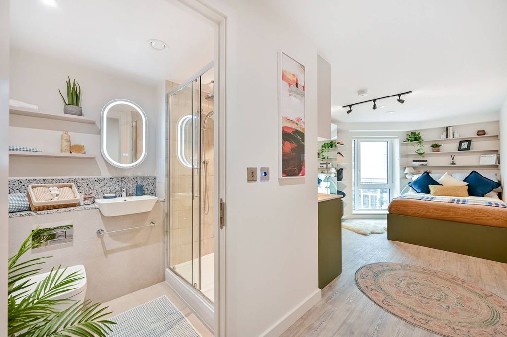 Property photo 3 of 22