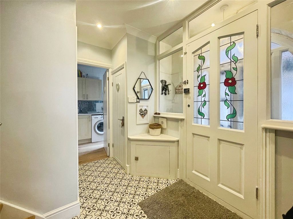 Property photo 2 of 16 Picture No. 08