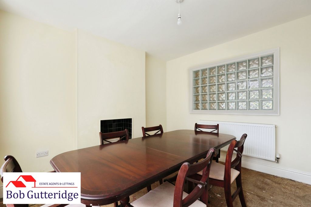 Property photo 3 of 23 Bay Fronted Dining Room