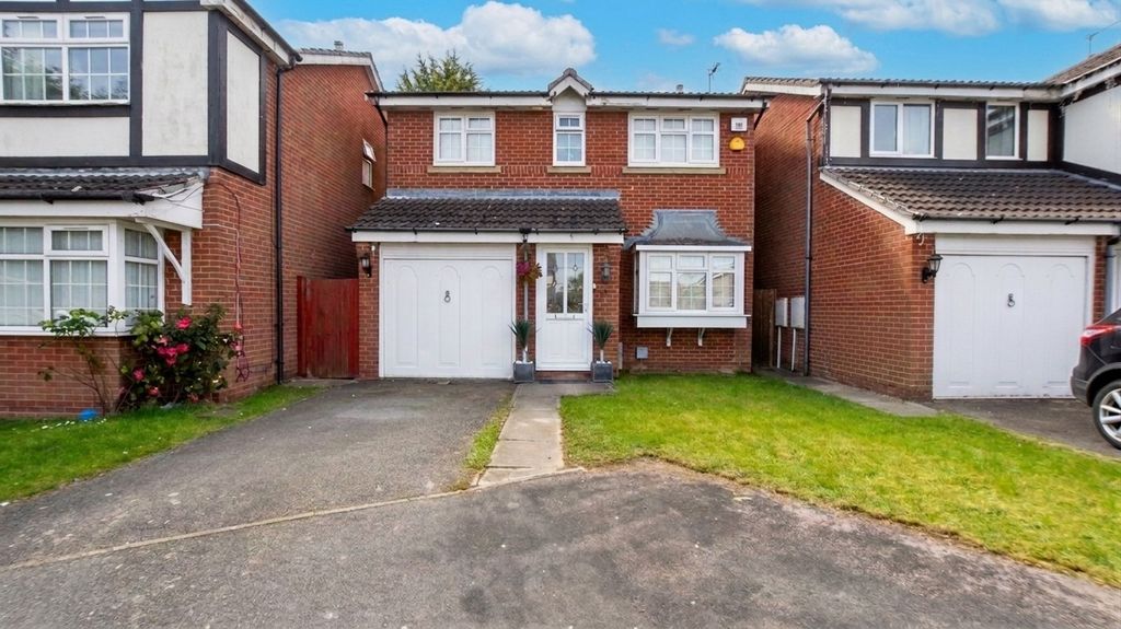 Property photo 1 of 30