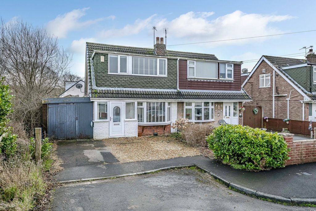 Property photo 1 of 35