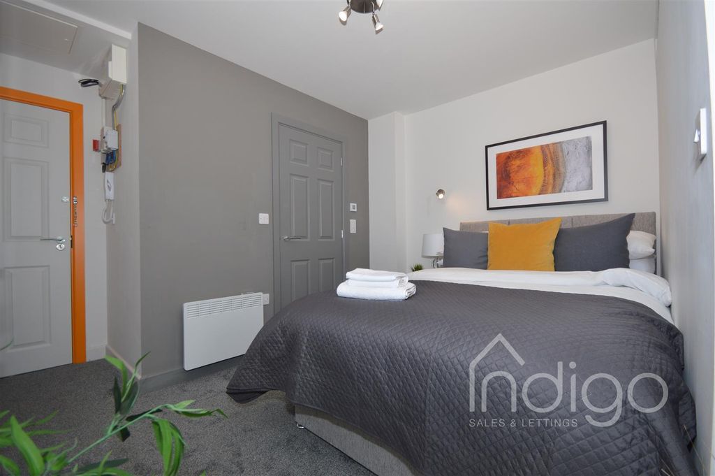 Property photo 3 of 7 Sxbf-Xag9Kkueyb81S-Dew.Jpg