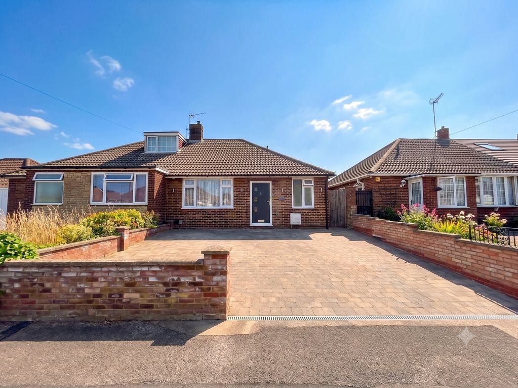 Property photo 1 of 17 5161810