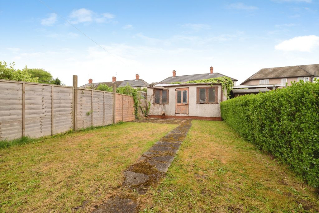 Property photo 2 of 15