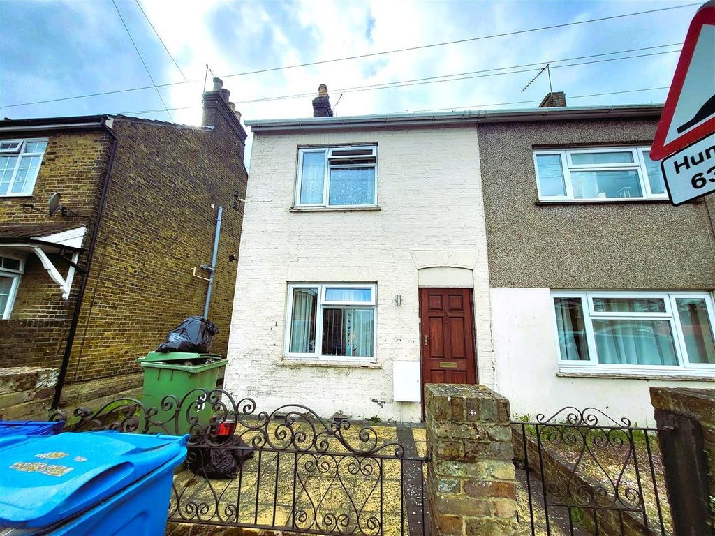 Property photo 1 of 5 11 Murston.Jpg