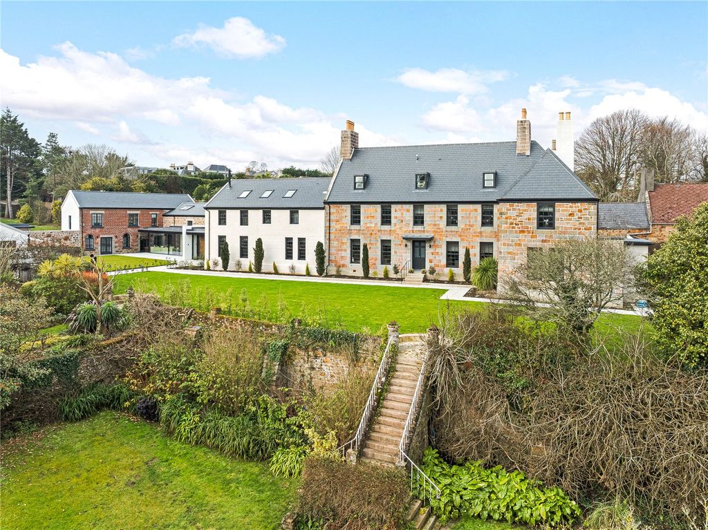 Property photo 1 of 32 External