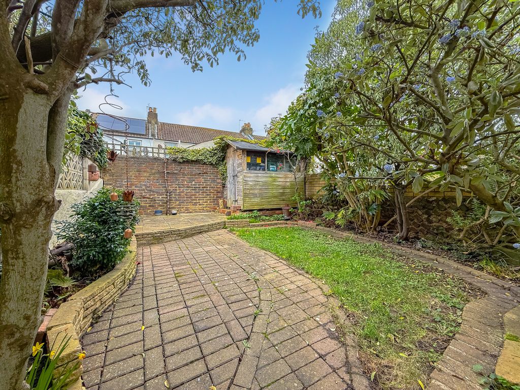 Property photo 2 of 12 Photo #2