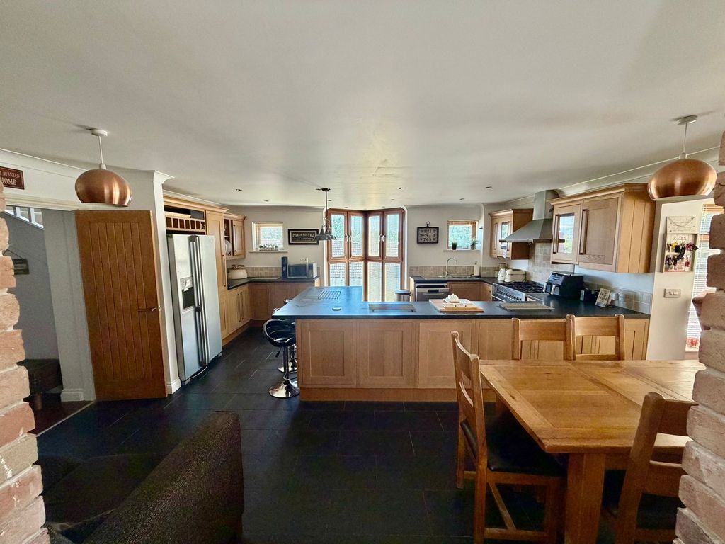 Additional image 7 of 4 bed detached house for saleRose Villas, Skewen, Neath, Neath Port Talbot. SA10