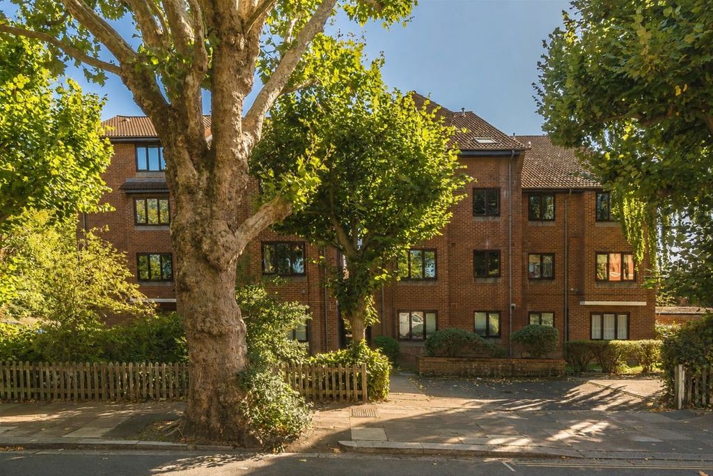 Property photo 1 of 7