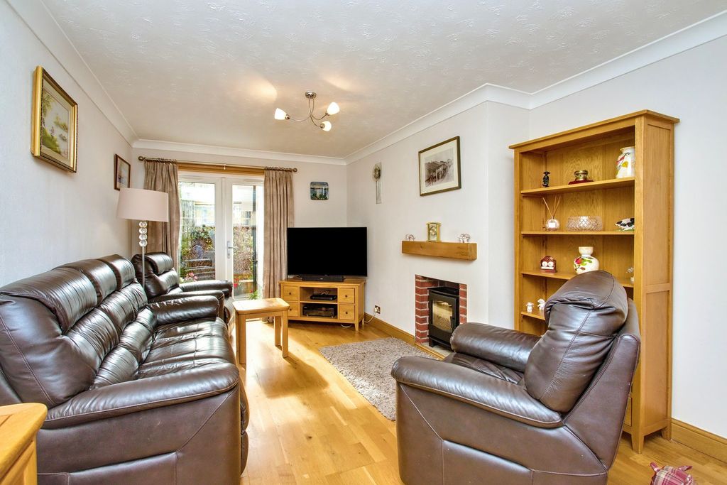 Property photo 2 of 12 Property Image 2