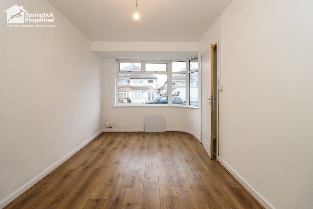 Property photo 2 of 18 Image 1