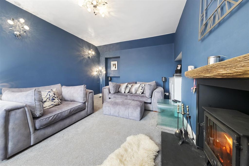 Property photo 2 of 36 Ex_Externals-22.Jpg