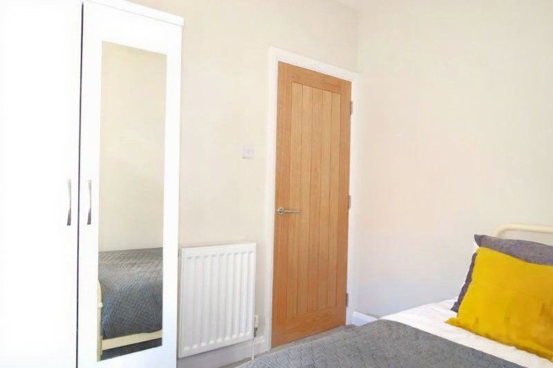 Property photo 2 of 11 Picture No. 03