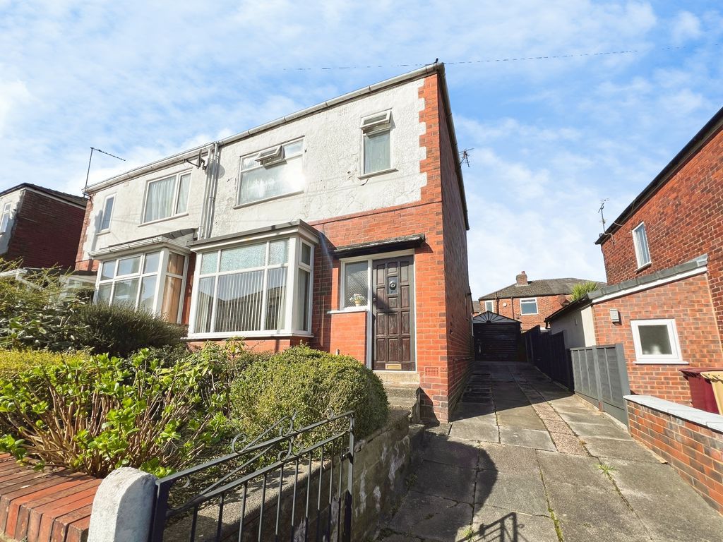 Property photo 1 of 14 Front External