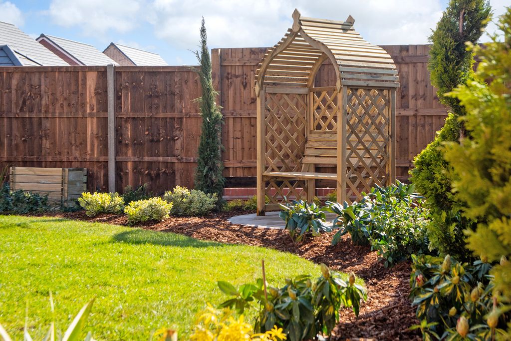 Property photo 3 of 9 Fernwood Village Summer Garden External