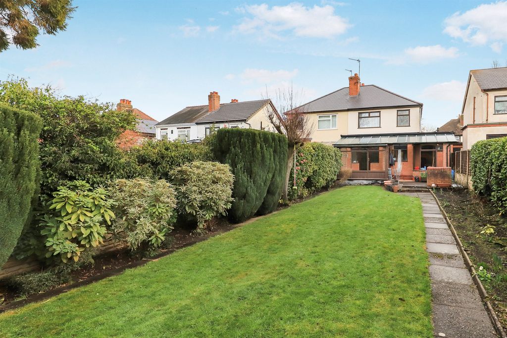 Property photo 2 of 16