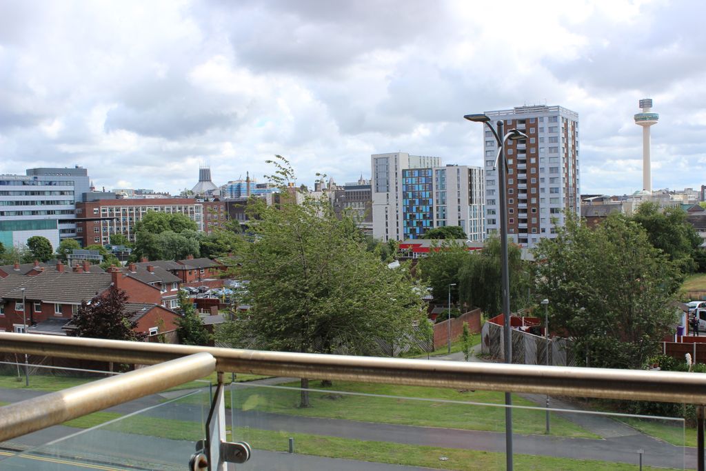 Property photo 3 of 13