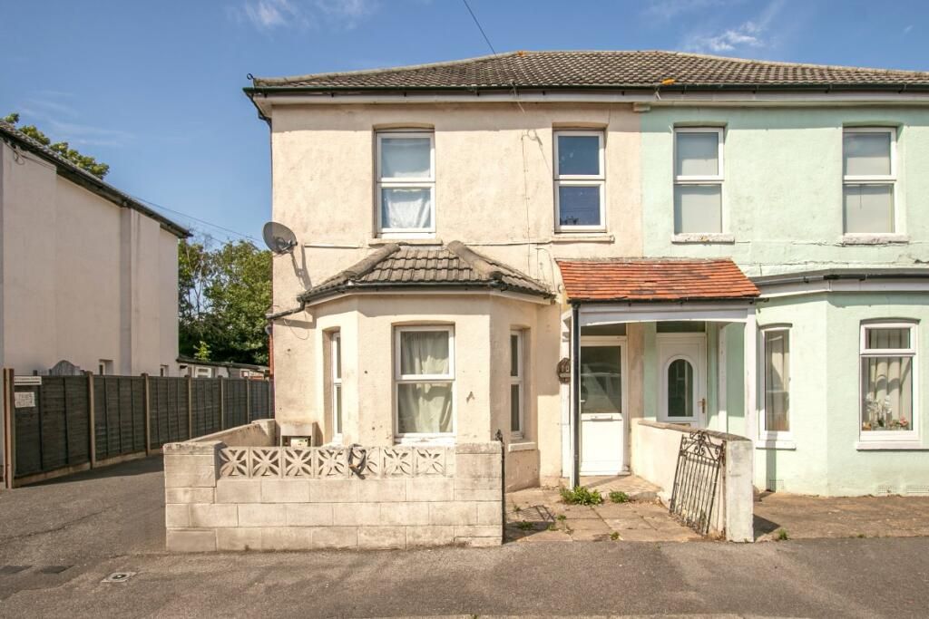 Property photo 1 of 6