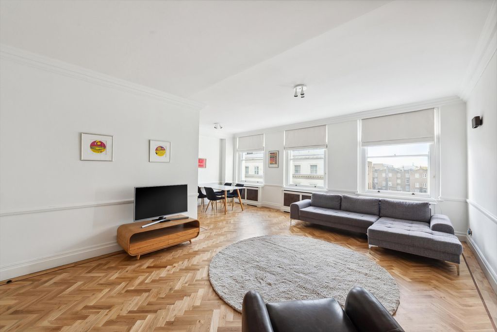 Property photo 2 of 12 Image