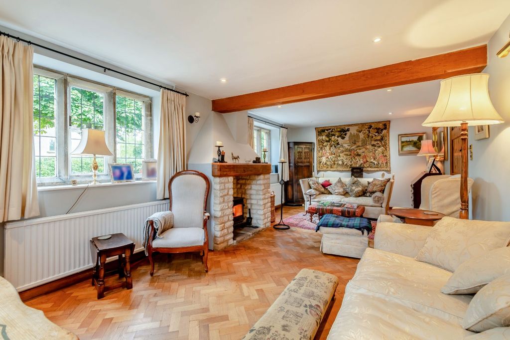 Property photo 3 of 12 Picture No. 08