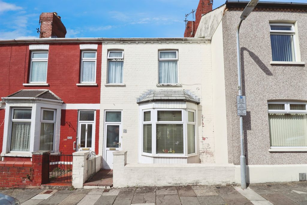 Property photo 1 of 17