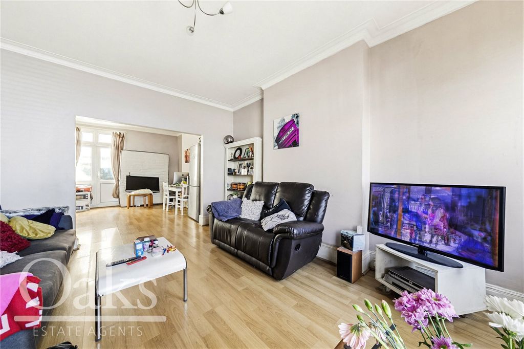 Property photo 3 of 12 Picture No. 06